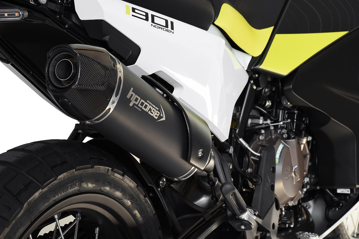 HPCorse - SP-1 Carbon Short Exhaust for Husqvarna Norden 901