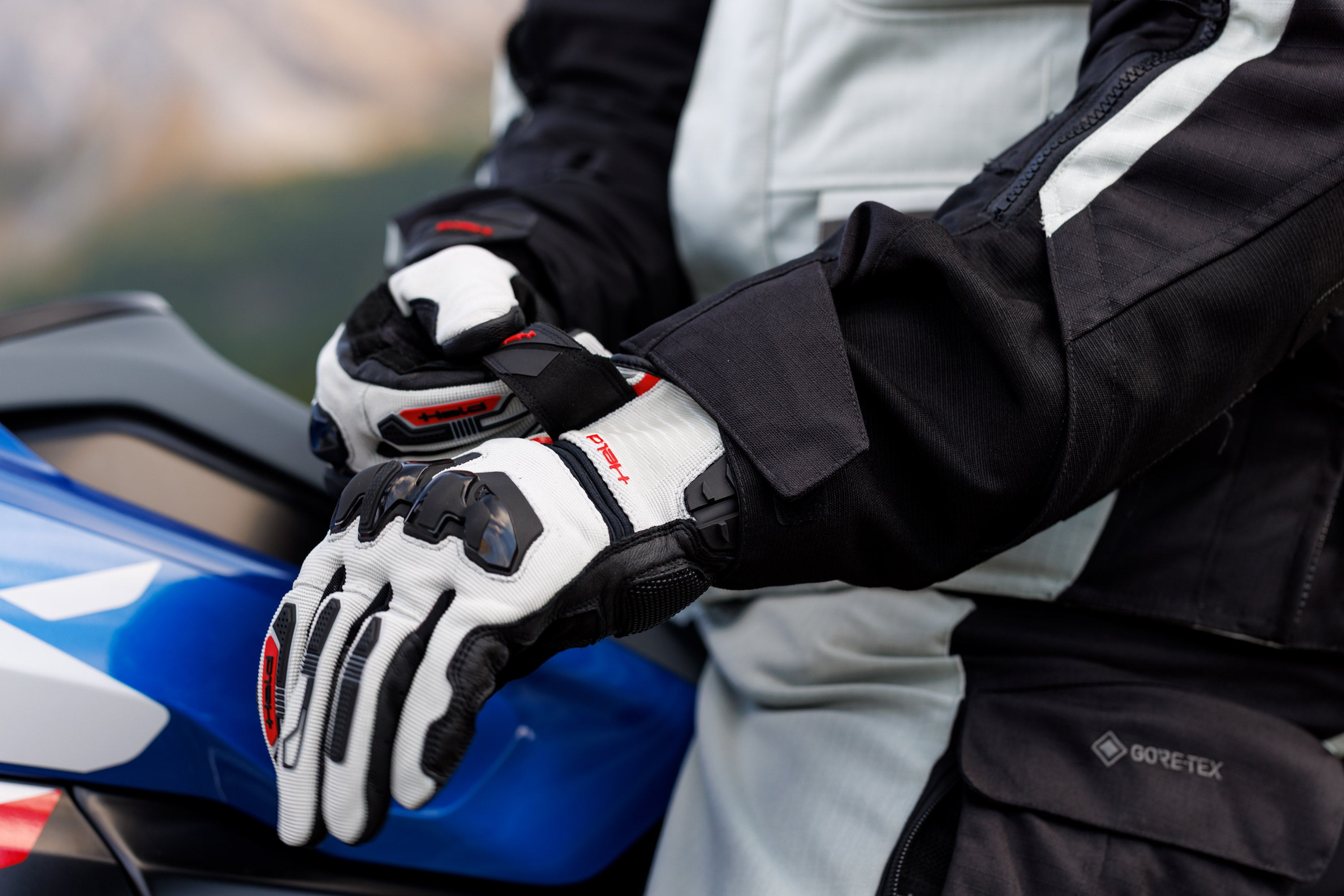 Held - Sambia 2 Adventure Glove