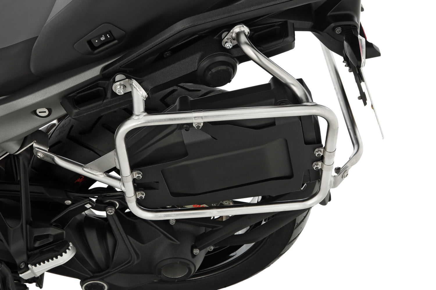 Wunderlich Toolbox with lock suitable for Wunderlich luggage rack - complete your BMW ✔ Premium components ✔ Integrated design ➜ Order now