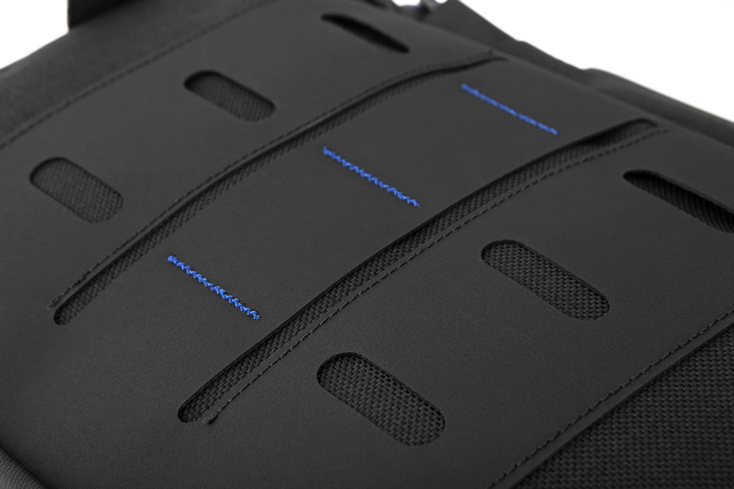 Wunderlich Top Bag for Vario Topcase R 1300 GS - complete your BMW ✔ Premium components ✔ Integrated design ➜ Order now