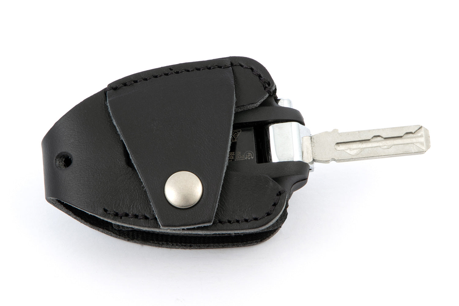 Vegetable tanned leather key pouch for the Keyless Ride key. High-quality, hand-made production.