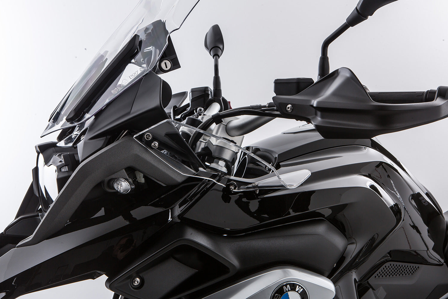 Wunderlich wind deflector ERGO R 1200 GS LC - complete your BMW ✔ Premium components ✔ Integrated design ➜ Order now
