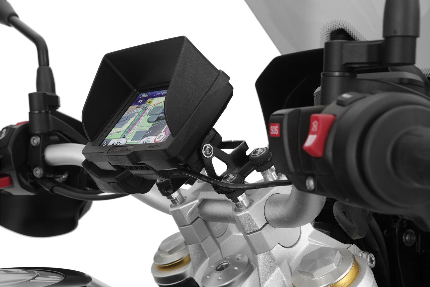 Wunderlich 20 mm handlebar riser for BMW F 850 GS. Better handling and direct riding experience, individual sitting position, more comfort.
