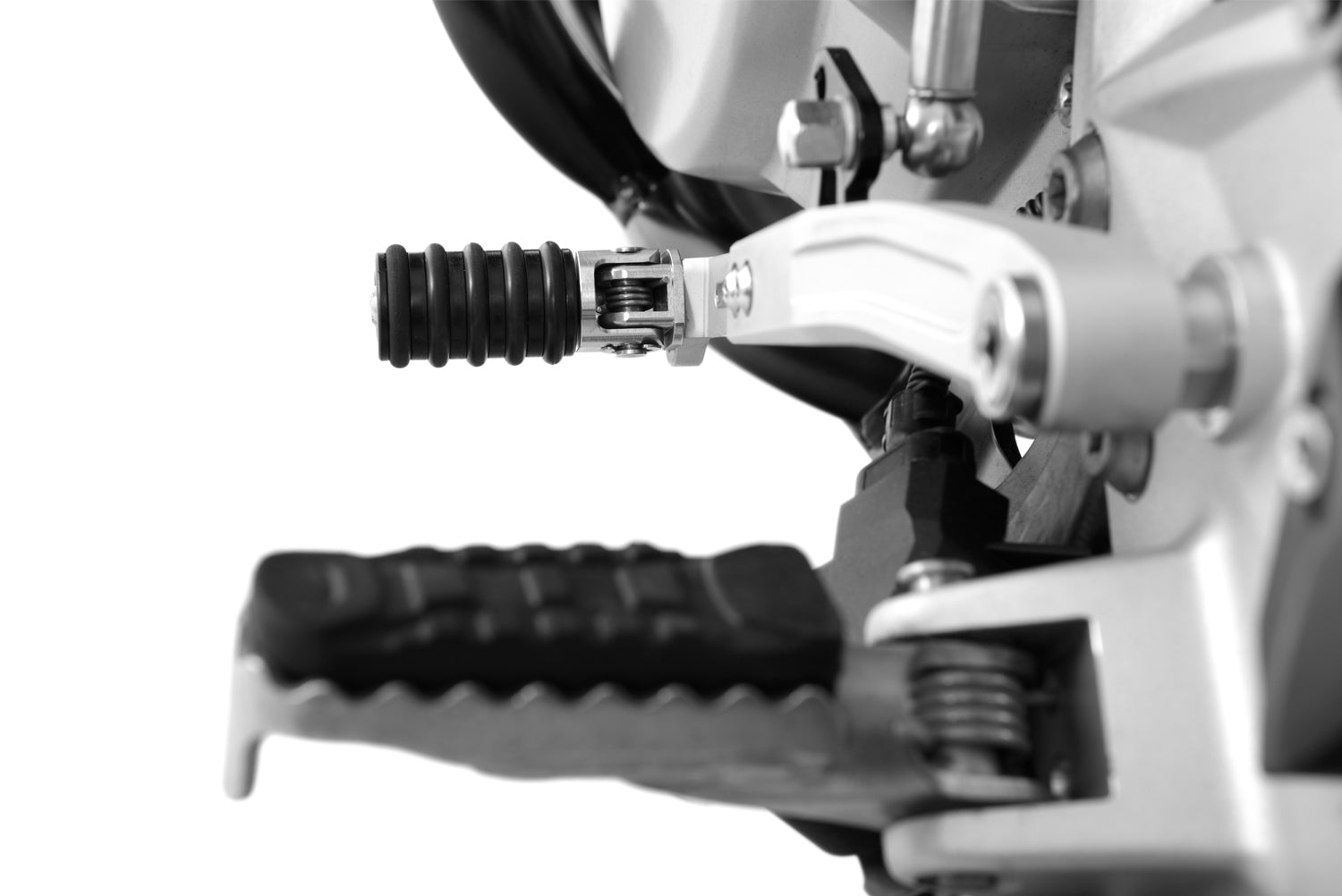 Perfect individual adjustment to personal shoe size - complete your BMW ✔ Premium components ✔ Integrated design ➜ Order now