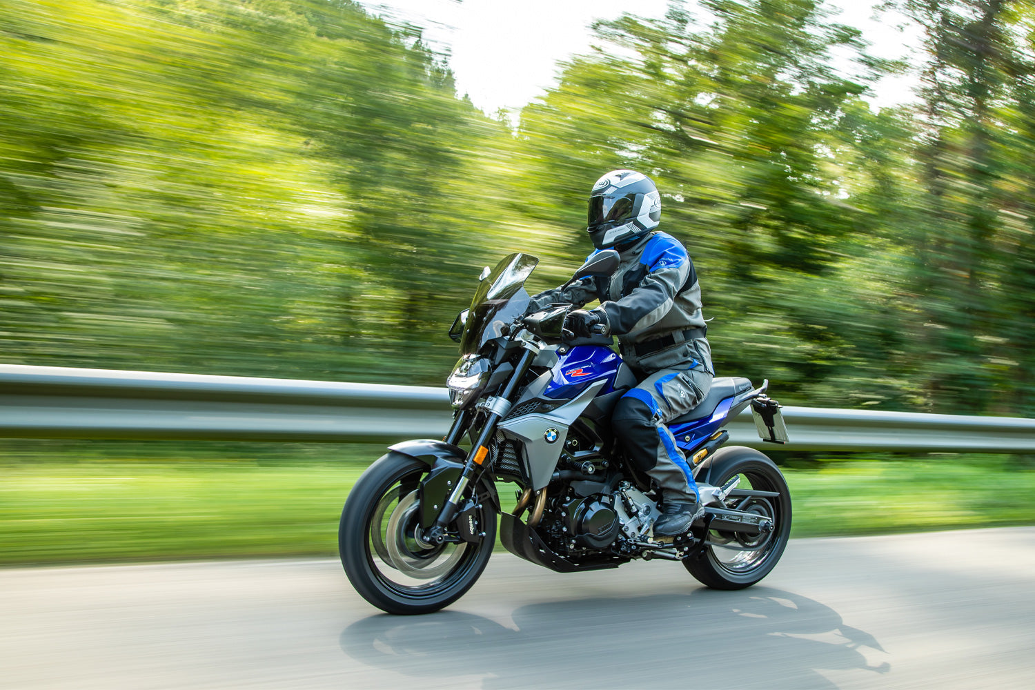 Maximum protection for engine casings, oil pans, manifolds and catalytic converter