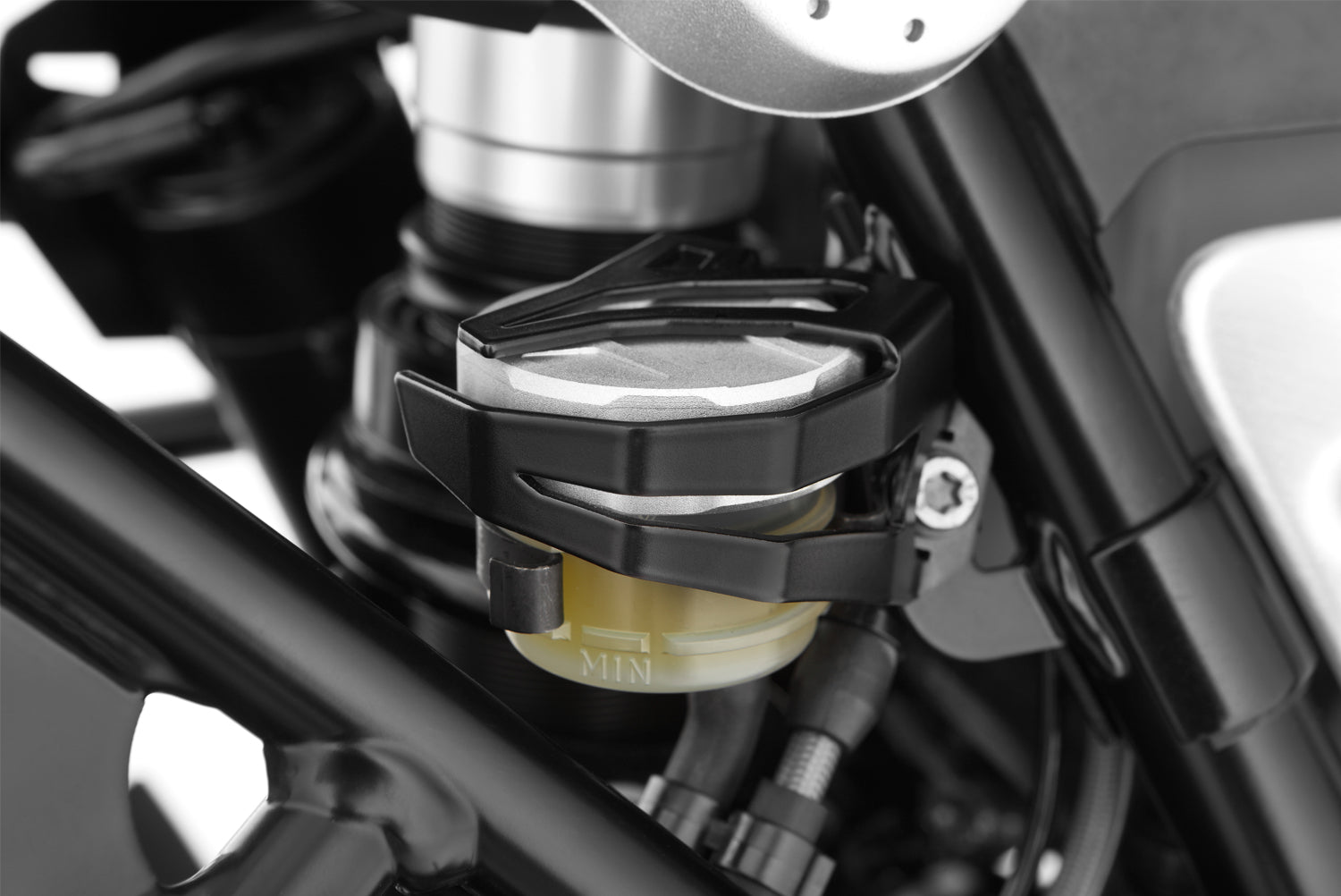 This black brake reservoir protector prevents the rear brake reservoir of the R 1200 GS from being accidentally kicked or falling out.