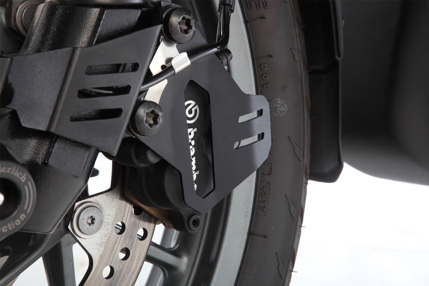 Wunderlich Brake caliper cover F 750, 850 and 900 GS - complete your BMW ✔ Premium components ✔ Integrated design ➜ Order now