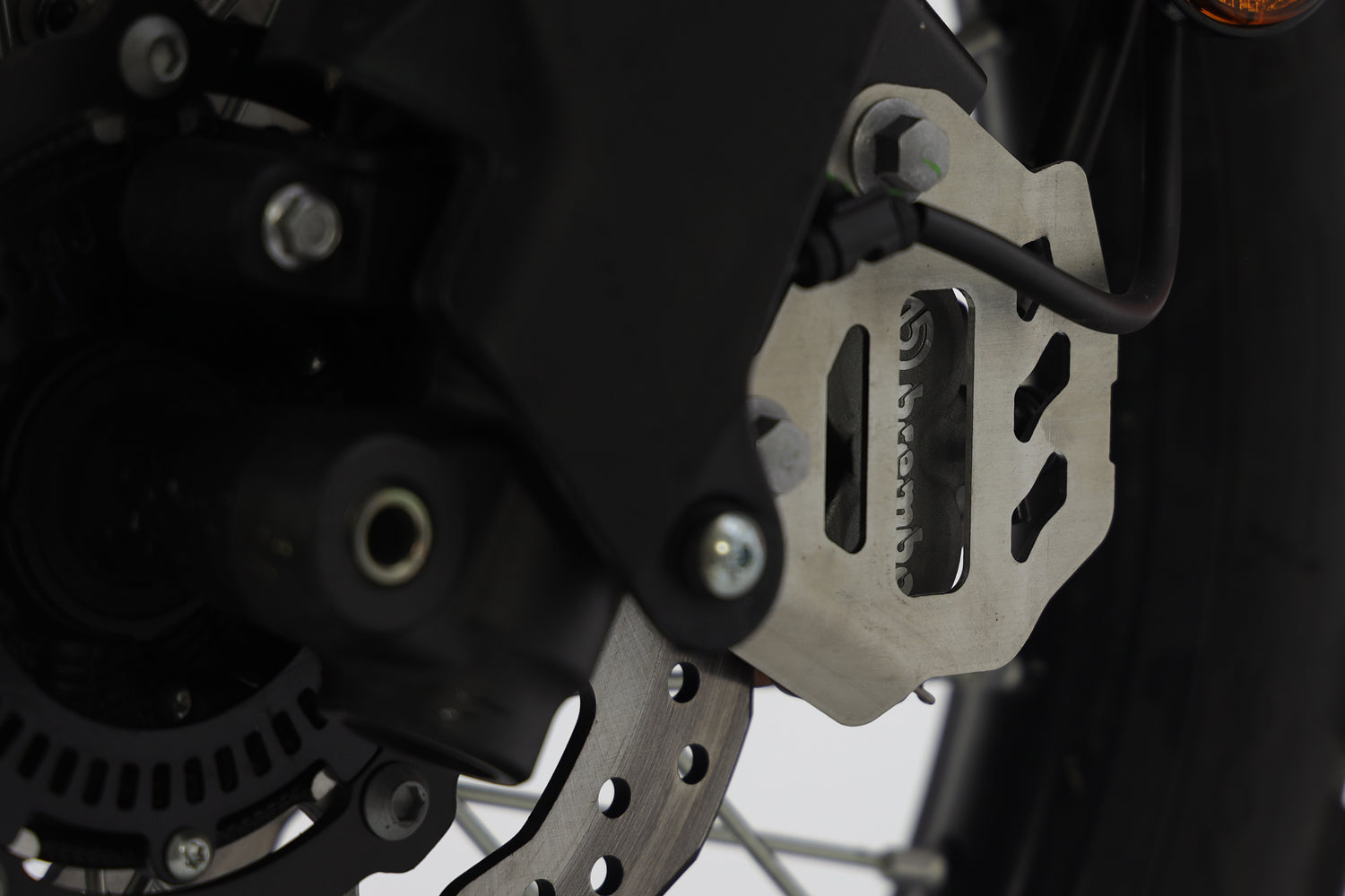 Crosspro - Brake Calliper Guard For Yamaha XTZ 690 Ténéré 700 2020-2022