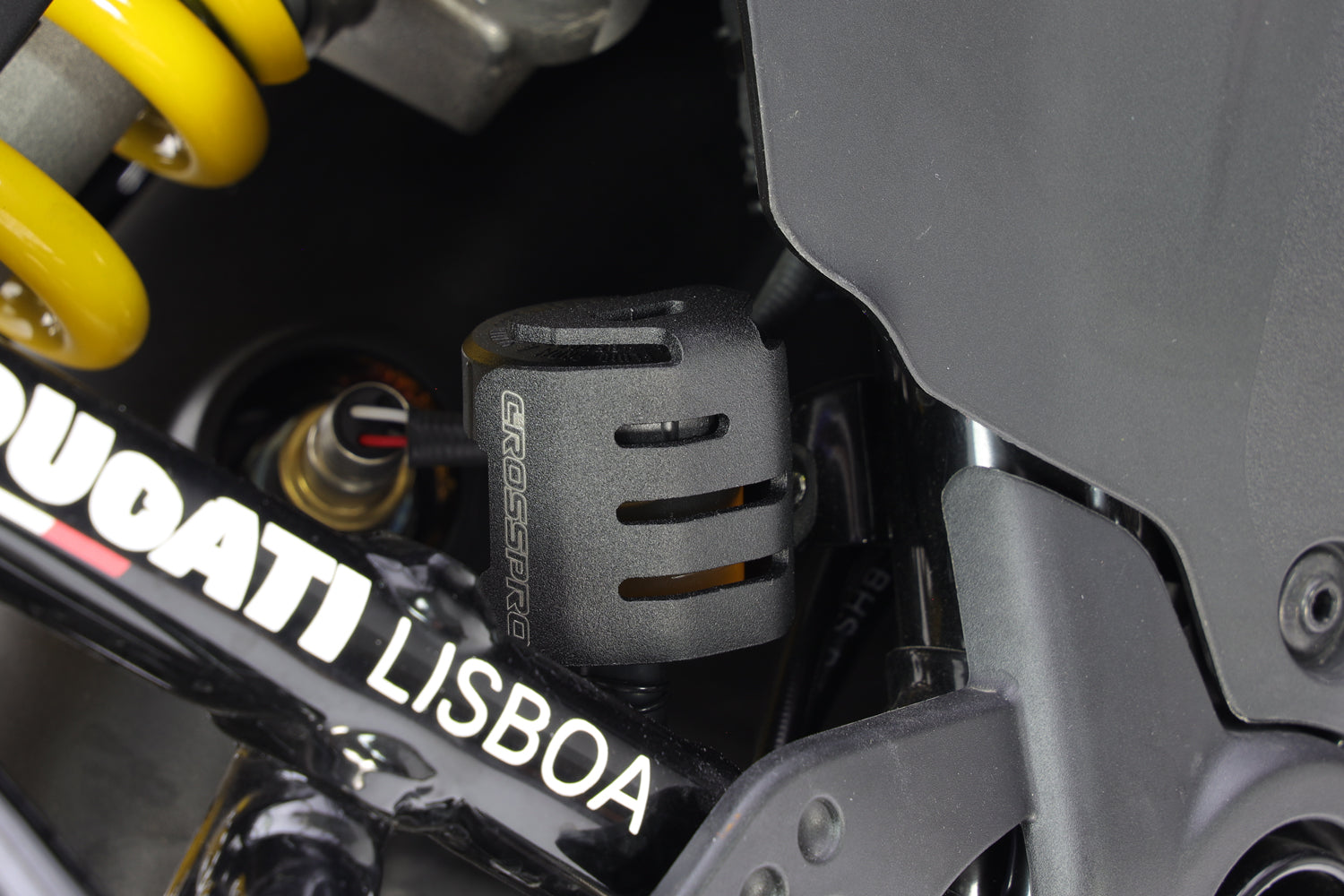 Crosspro - Rear Brake Fluid Reservoir Guard For Ducati DesertX 2022