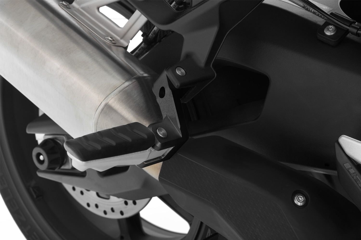 Approx. 45 mm lower compared to the position of the original footrests