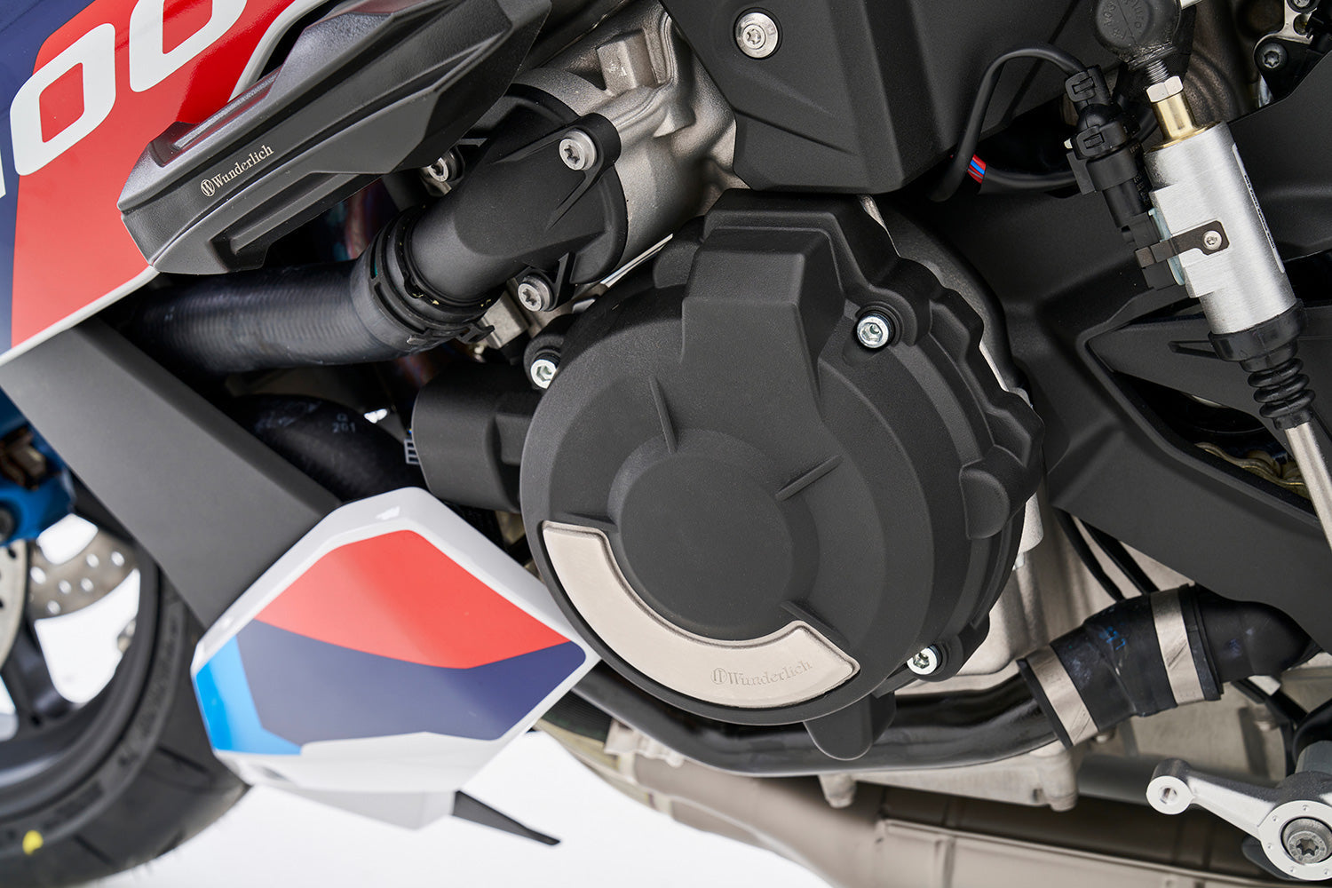 Reduces the risk of expensive secondary damages after a motorcycle falling, slipping or any other unforeseen mechanical stresses