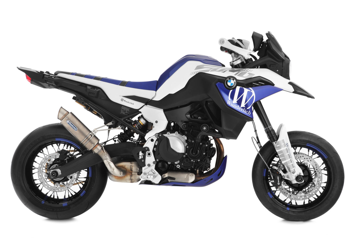 Dynamically designed, striking tail fairing