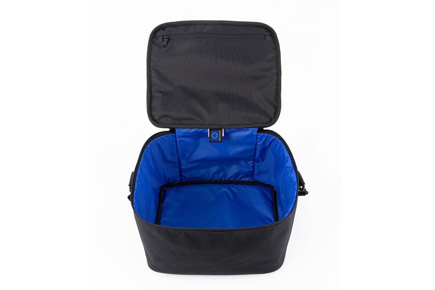 Perfectly fitting inner bag for the original BMW aluminum top case as well as comparable motorcycle top cases