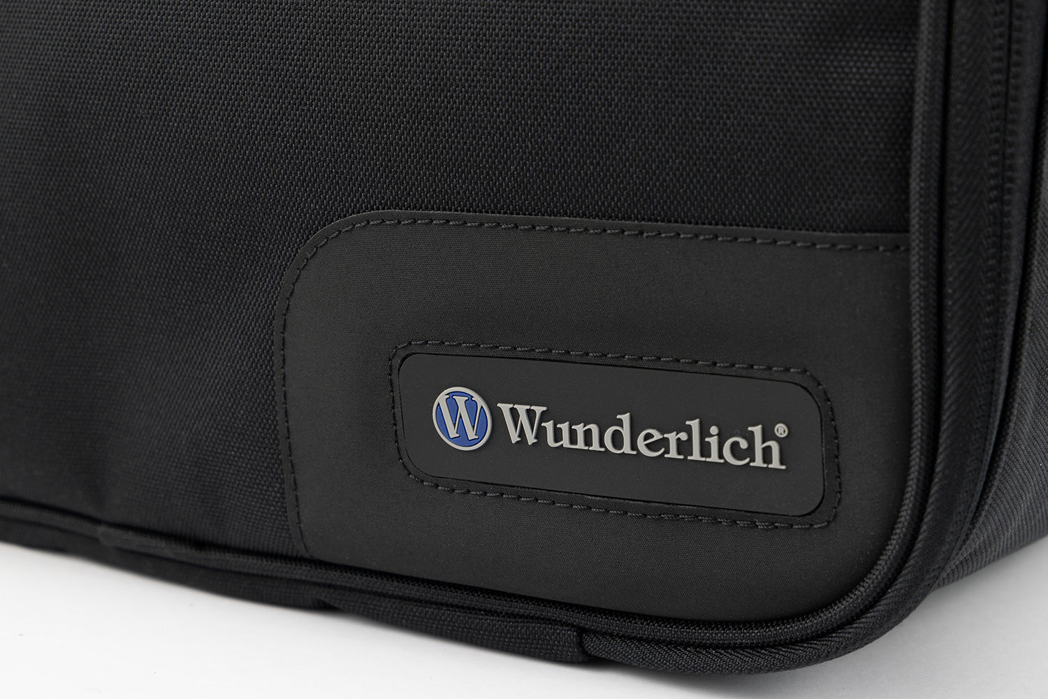 Perfectly fitting inner bag for the original BMW aluminum top case as well as comparable motorcycle top cases