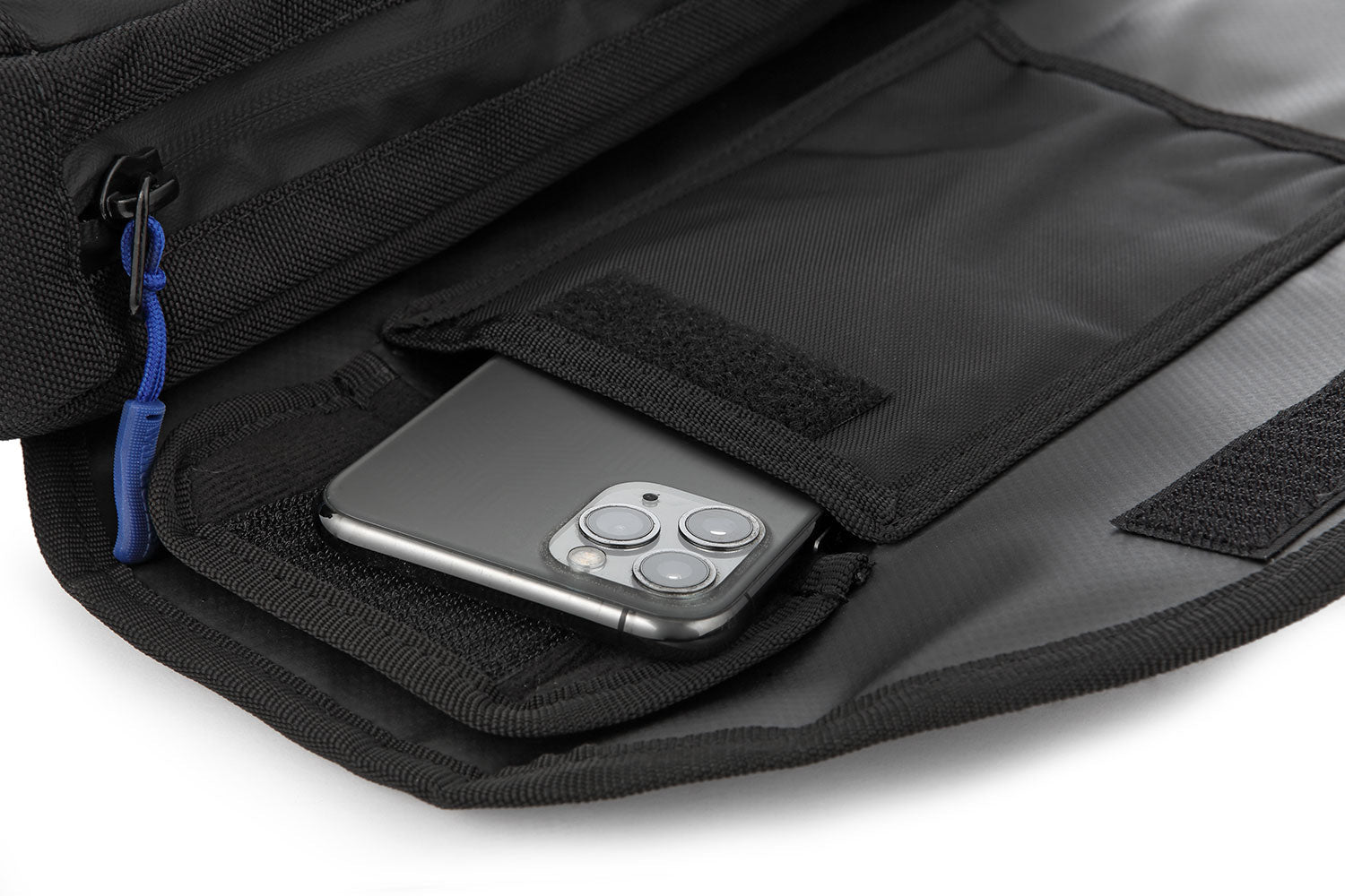 Wunderlich Handlebar bag BARBAG MEDIA waterproof - complete your BMW ✔ Premium components ✔ Integrated design ➜ Order now