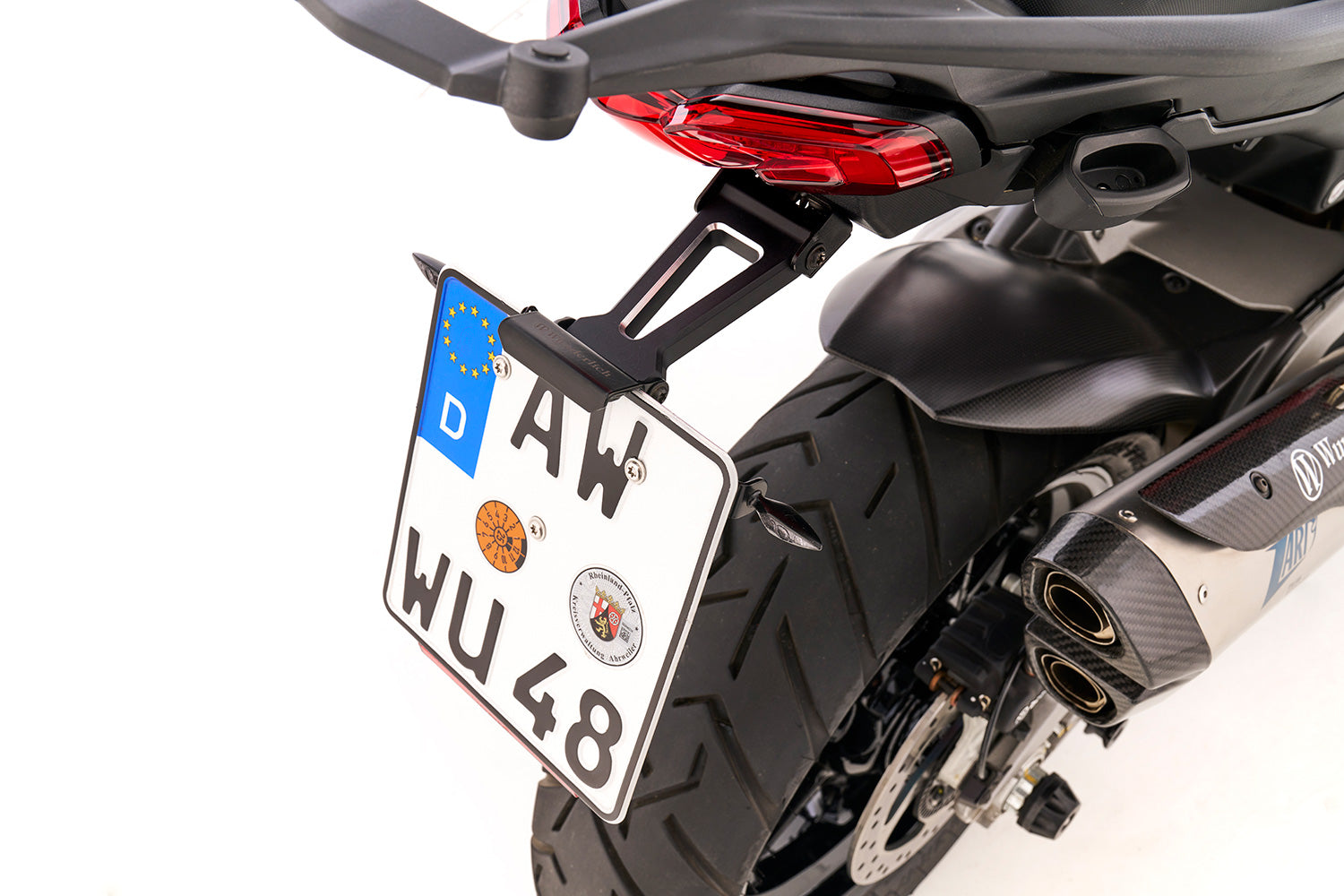 High-quality, sophisticated conversion kit for a sporty, puristic tail
