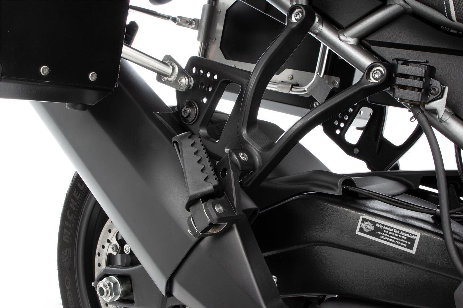 Approx. 45 mm lower compared to the position of the original footrests