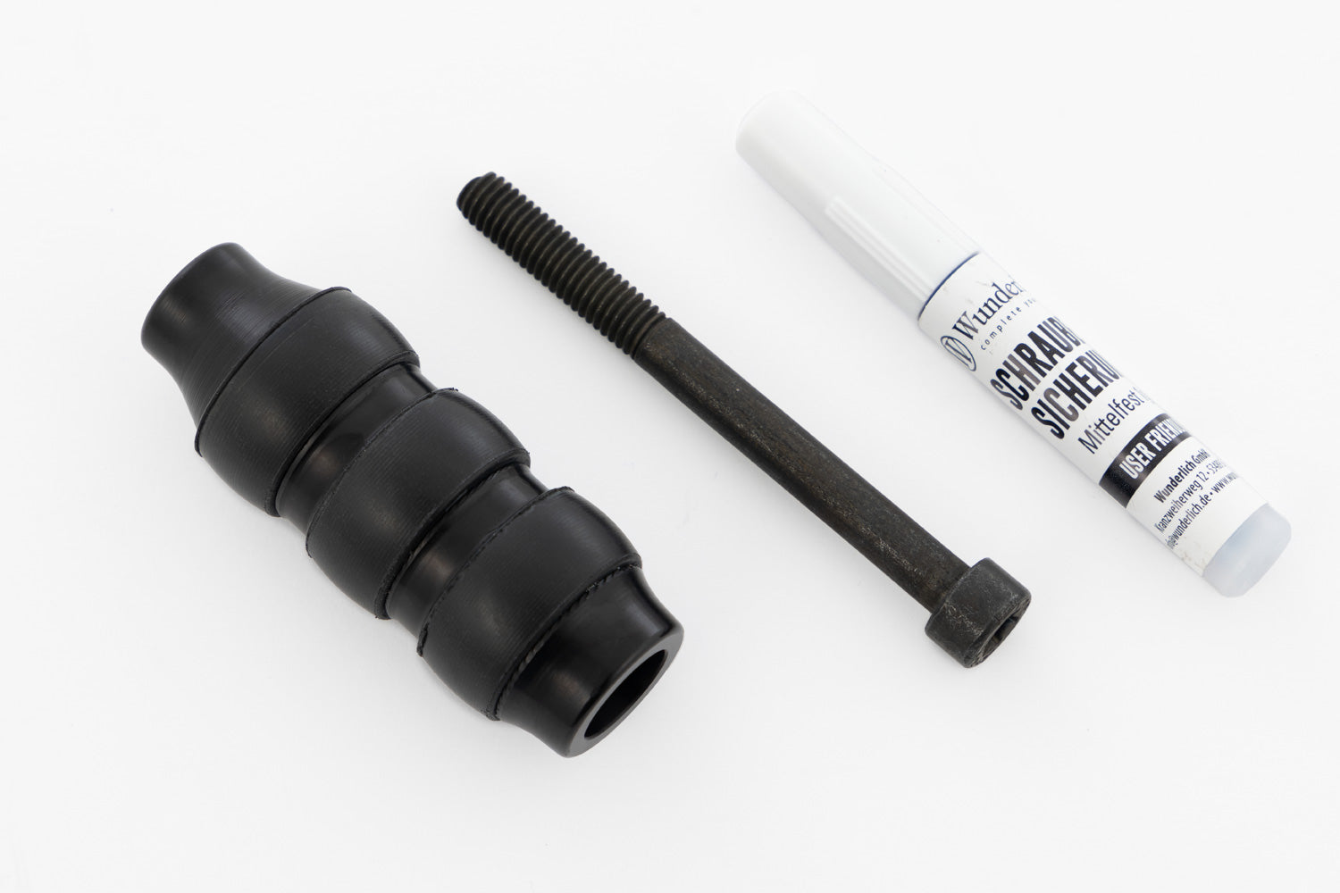 Ergonomic, comfortable and reliable gear shifting – with our 15 mm wider gear-shift extension