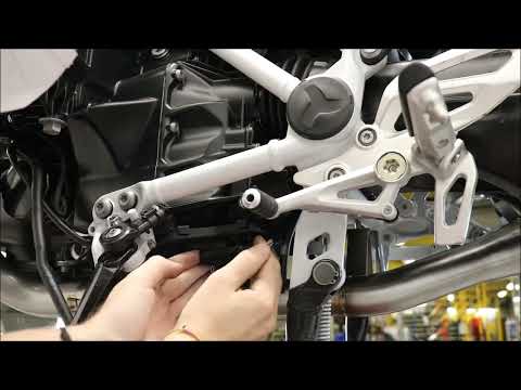 GPR-Exhaust---Decatalizzatore-Decat-system-for-R-1250-R-RS-from-2021-to-2024-Decat-Pipe