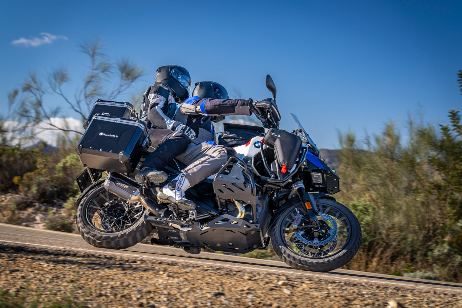 Wunderlich Passenger Seat AKTIVKOMFORT with Seat Heating Smart Plug & Play R 1300 GS Adventure-13137-002