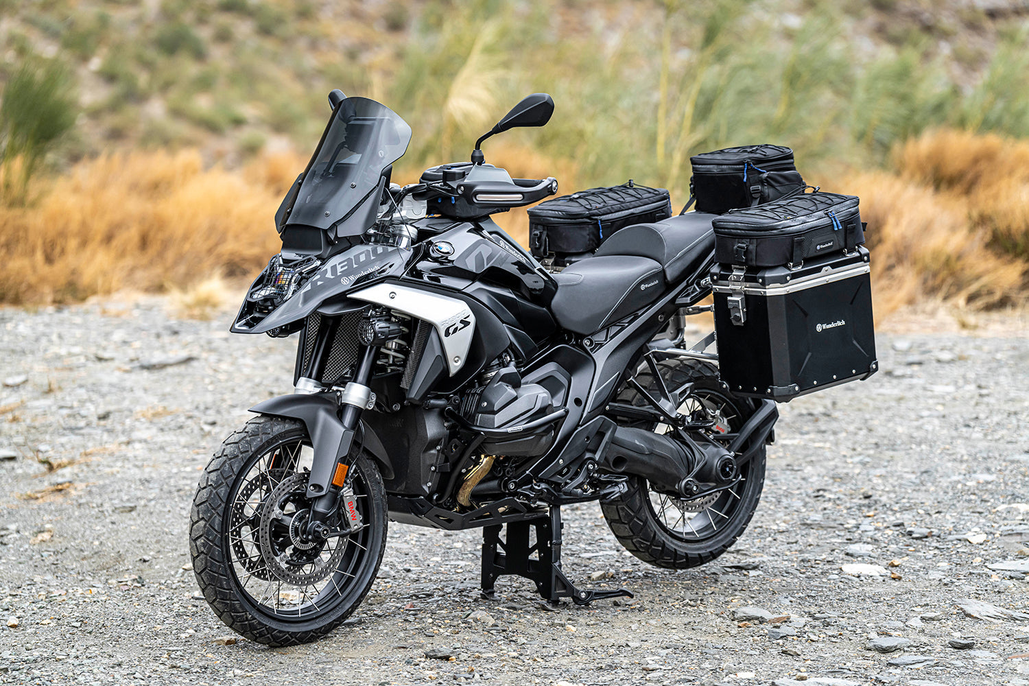 Wunderlich Touring-Sport Windshield R 1300 GS (Adventure) - complete your BMW ✔ Premium components ✔ Integrated design ➜ Order now