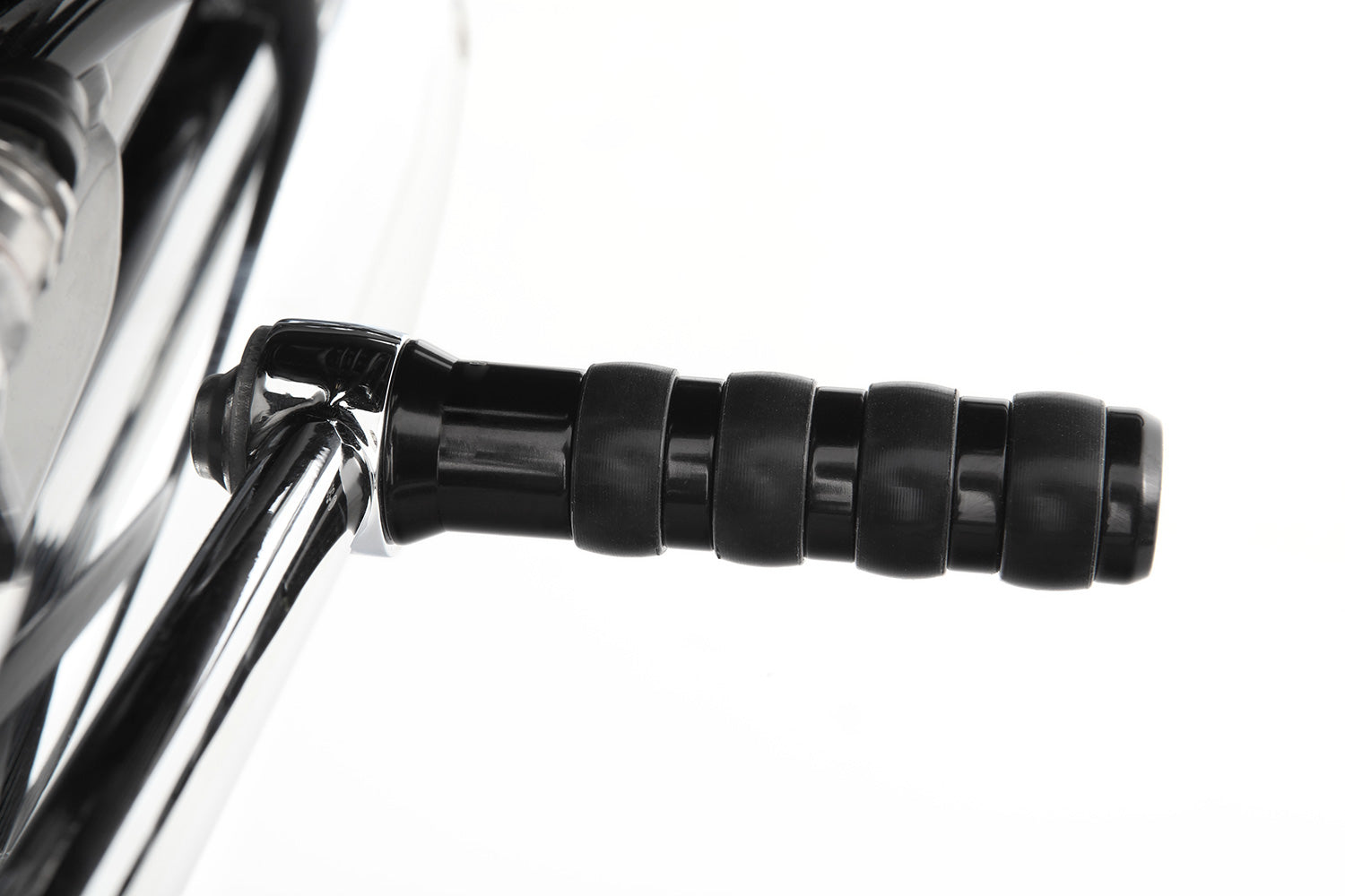 Our brake lever extension optimises the operation of the foot brake on the BMW R 18
