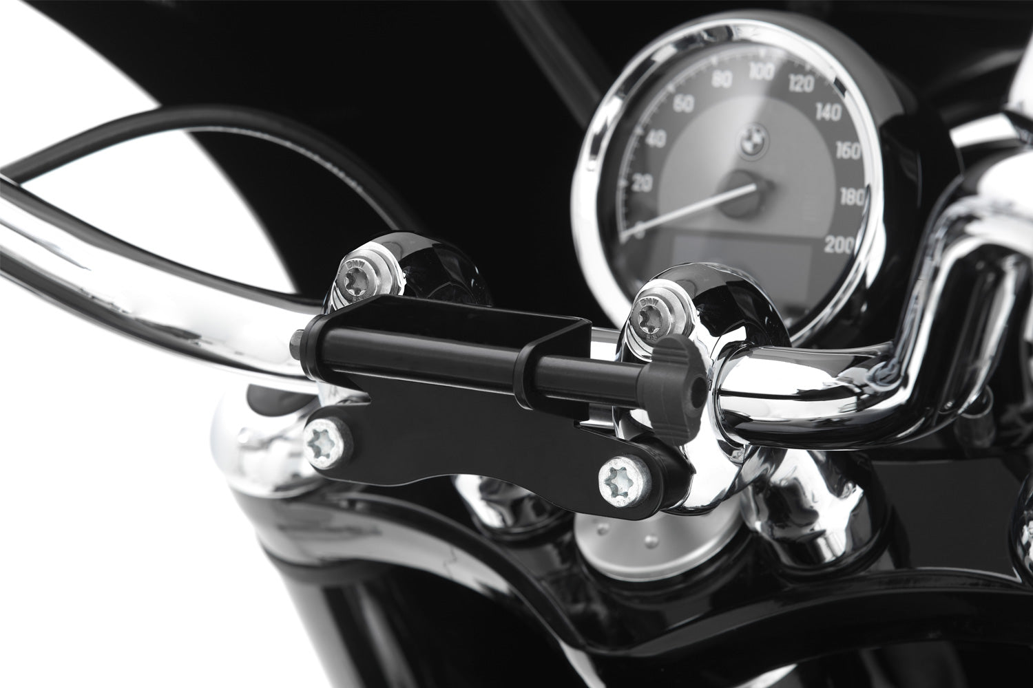 Compatible with almost all current attachment systems - complete your BMW ✔ Premium components ✔ Integrated design ➜ Order now