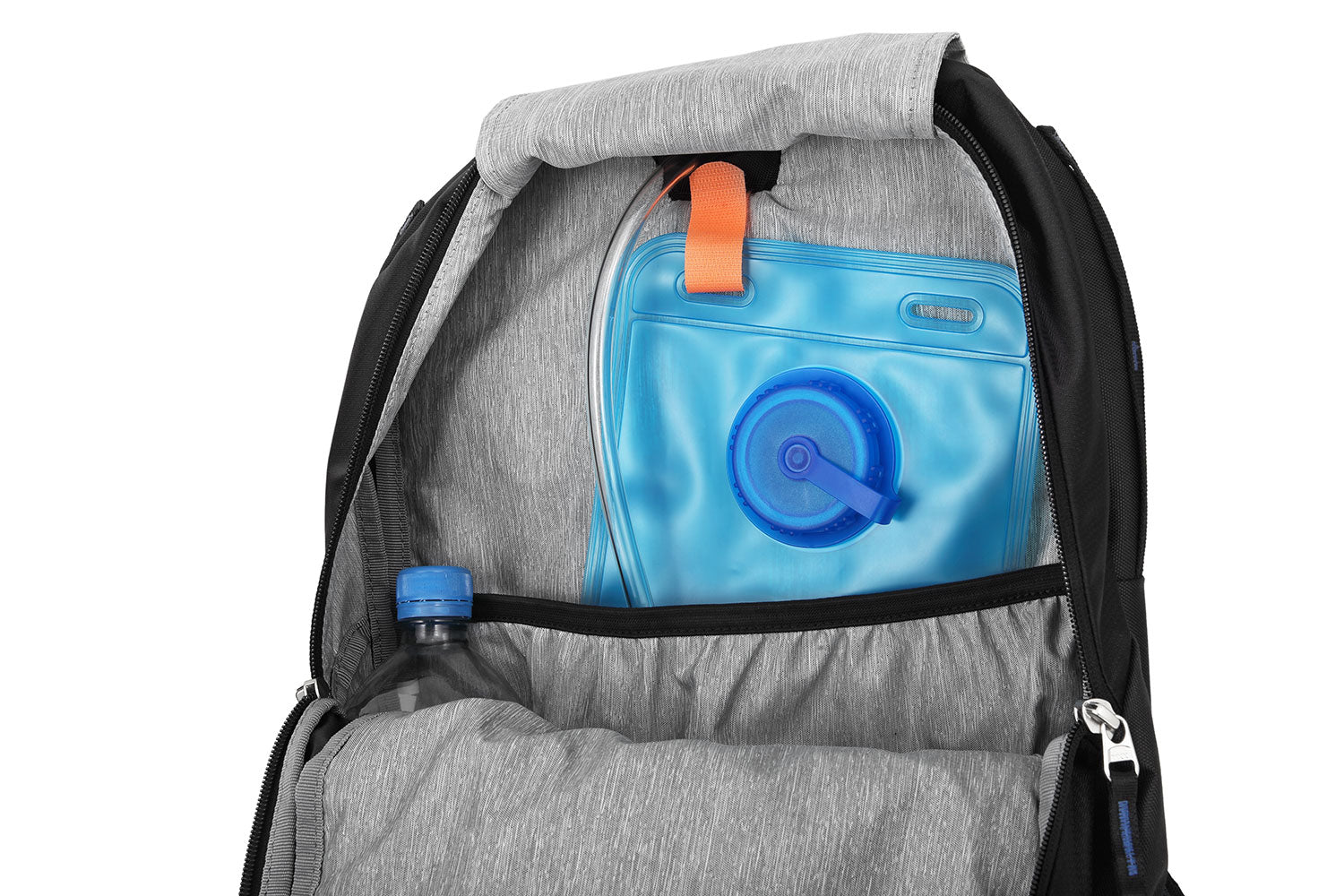 When developing the MOTO PACK, we combined our expertise with that of Deuter's backpack specialists