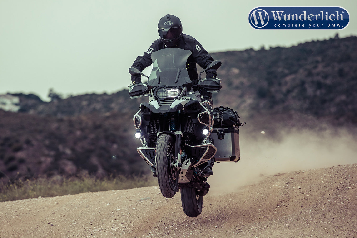 Grippy, profiled footrest pad for the R 1200 GS LC Adventure and R 1250 GS Adventure – provides greater comfort and safety