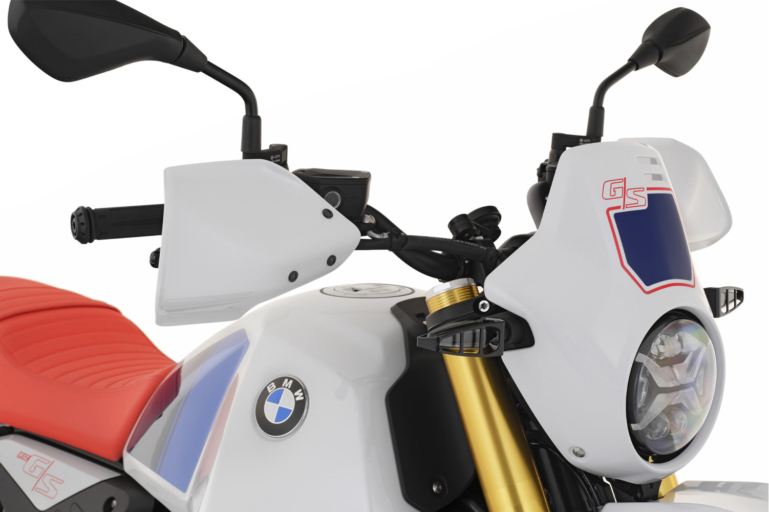These hand guards offer maximum protection from cold, rain, or dirt.