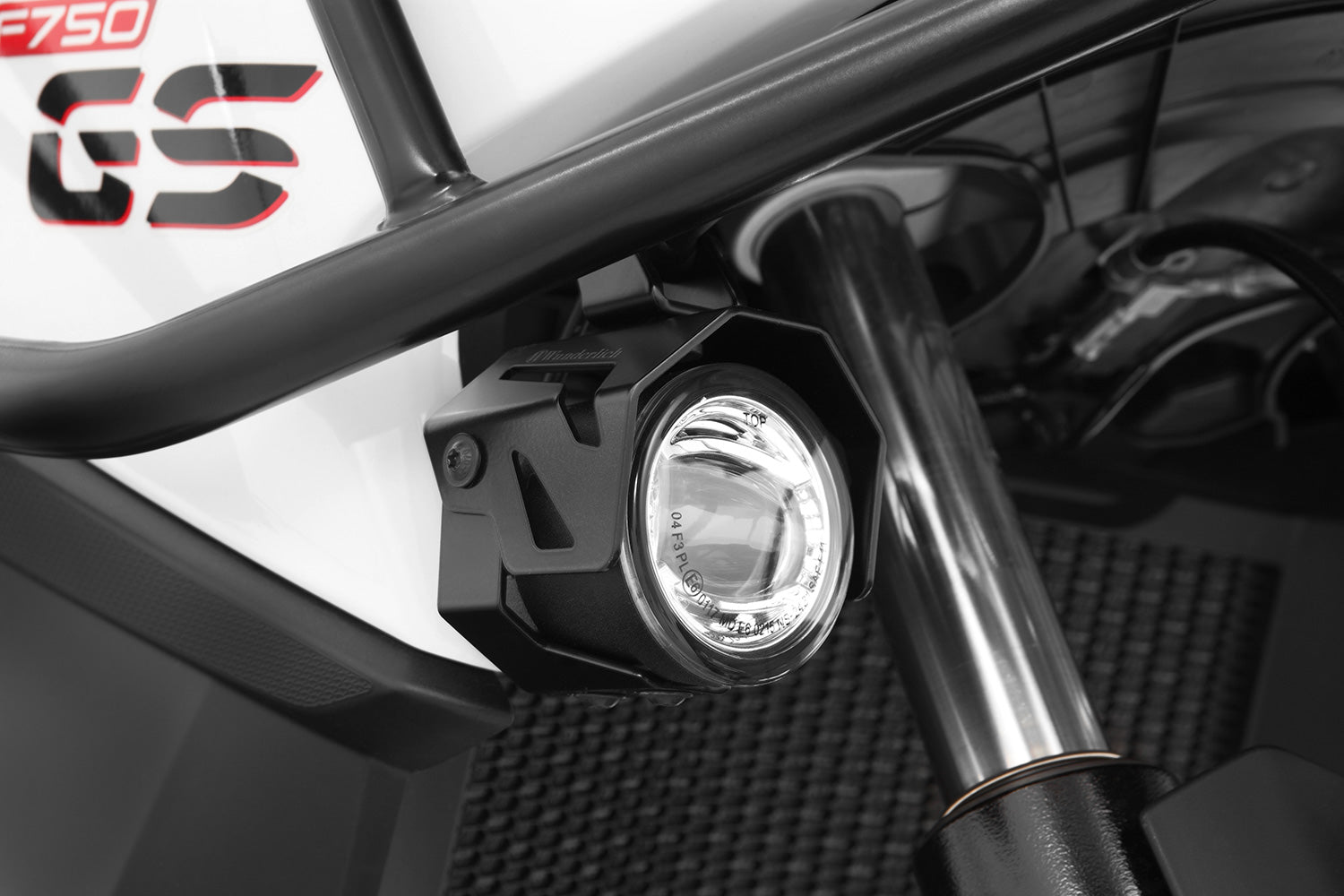 »ATON« LED auxiliary headlights - low energy consumption, extremely durable and bright 