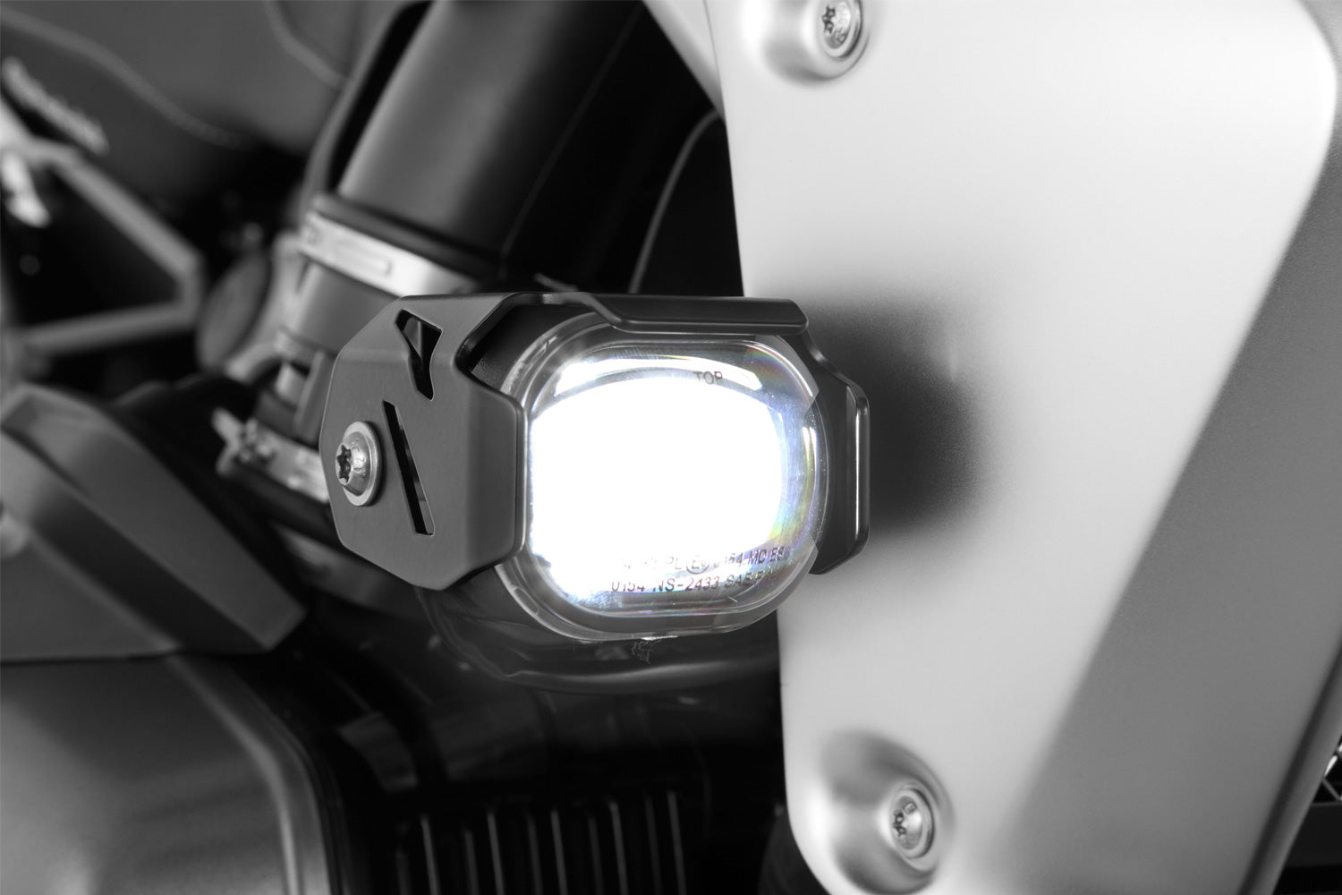 »MICROFLOOTER« LED auxiliary headlight R 1250 R for 100% even area illumination