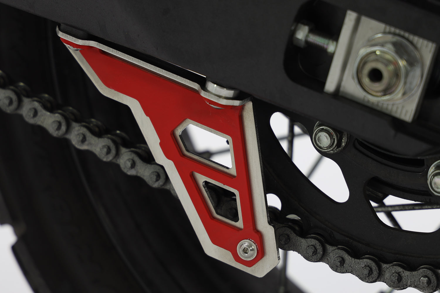 Crosspro - Chain Guard Fin For Yamaha XTZ 690 Ténéré 700 2020-2022