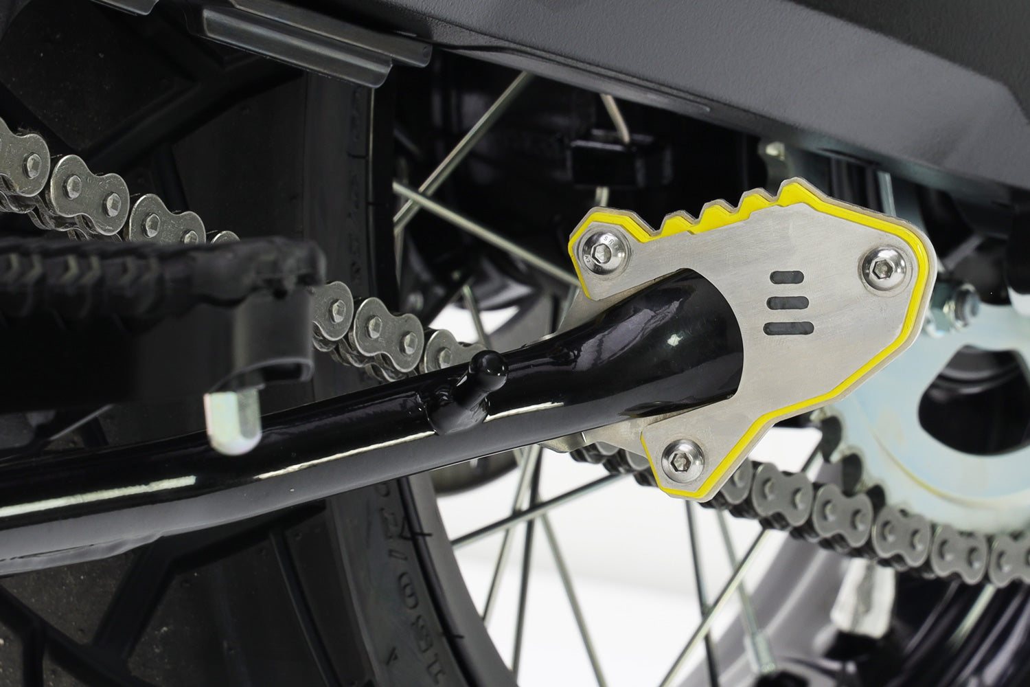 Crosspro - Side Stand Base Extention For Suzuki DE 800 V-Strom-Brushed stainless steel / Yellow
