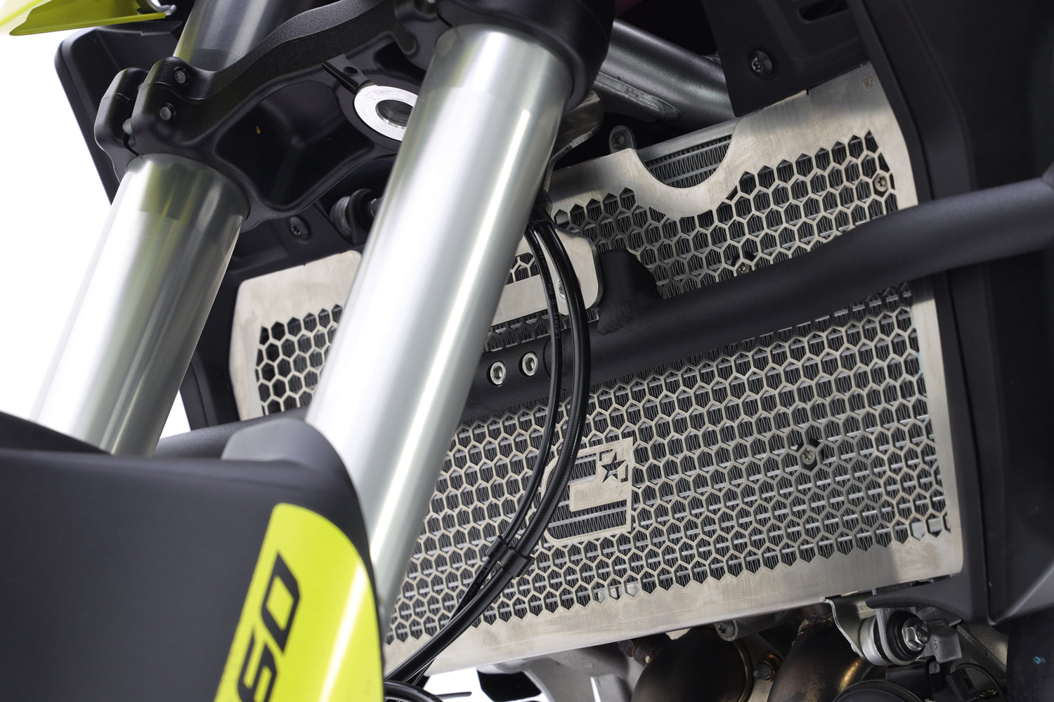 Crosspro - Front Radiator Guard For Aprilia Tuareg 660 2022