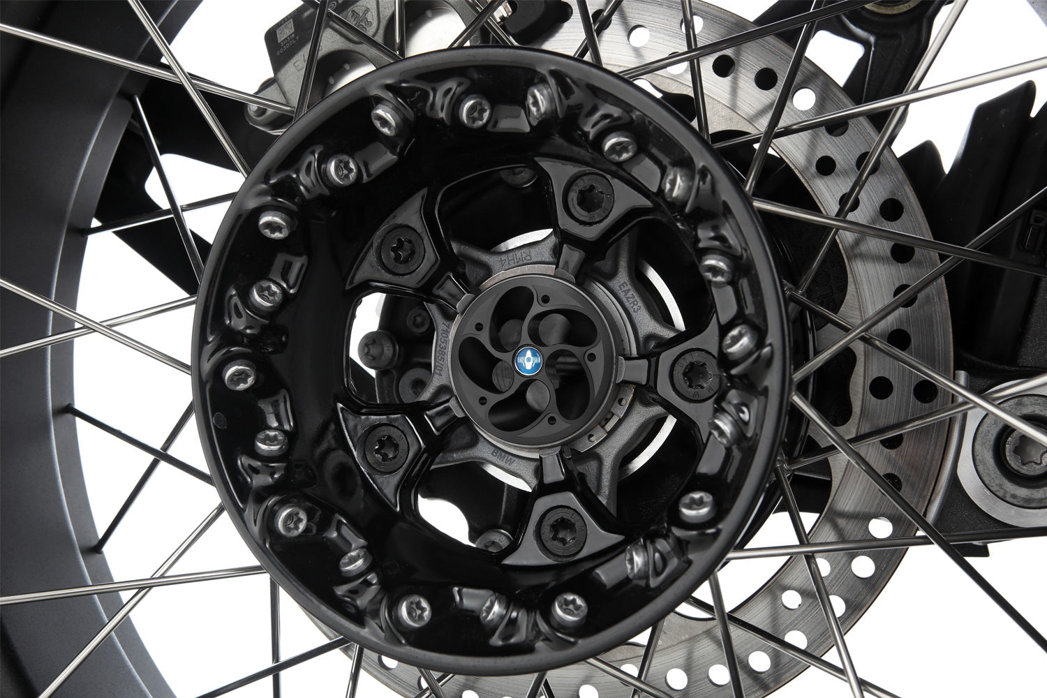 Motorsport design for minimal friction resistance during light falls ✔ Premium components ✔ Integrated design ➜ Order now