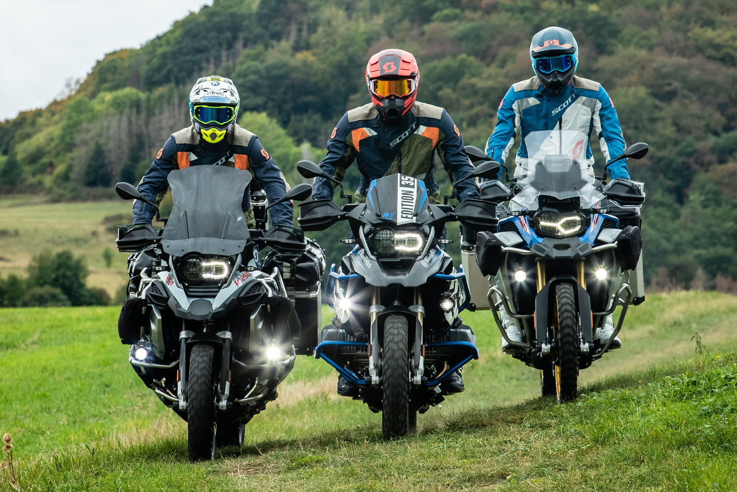 Wunderlich auxiliary light protection grille for BMW R 1200 GS LC  protects even from violent impacts.