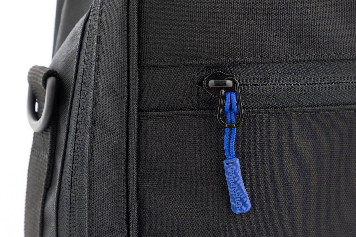 Our robust black  inner  pockets for cases are perfectly crafted and leave nothing to be desired