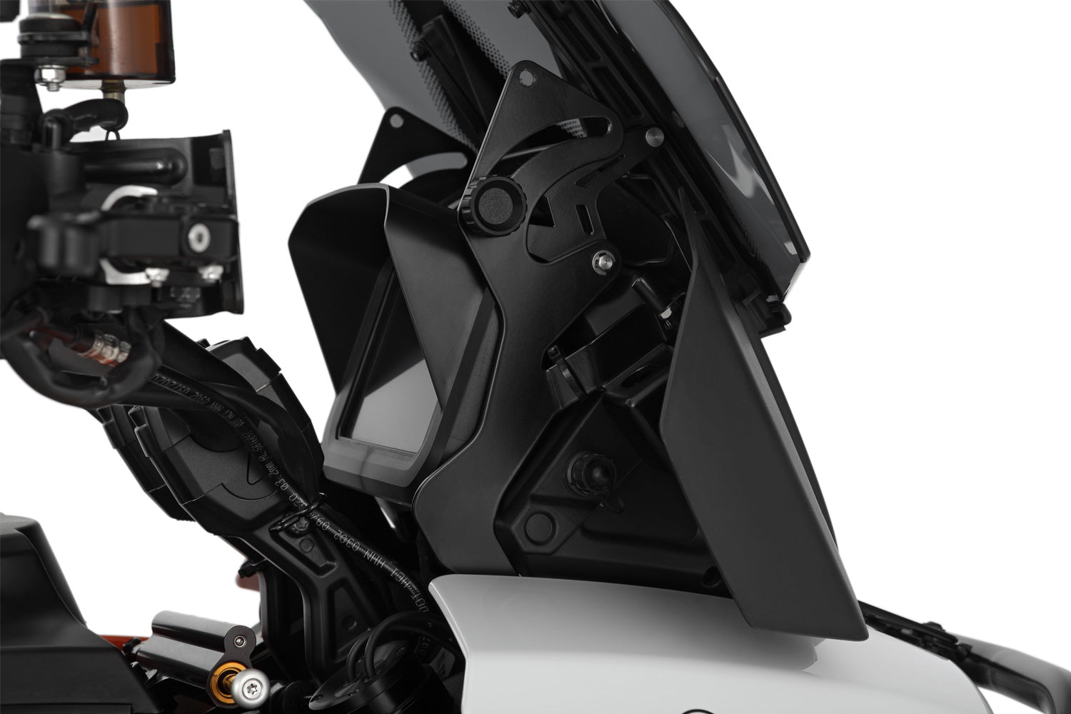 The windshield reinforcement on both sides stabilises the windshield and thus reduces turbulences caused by the airflow at high speeds
