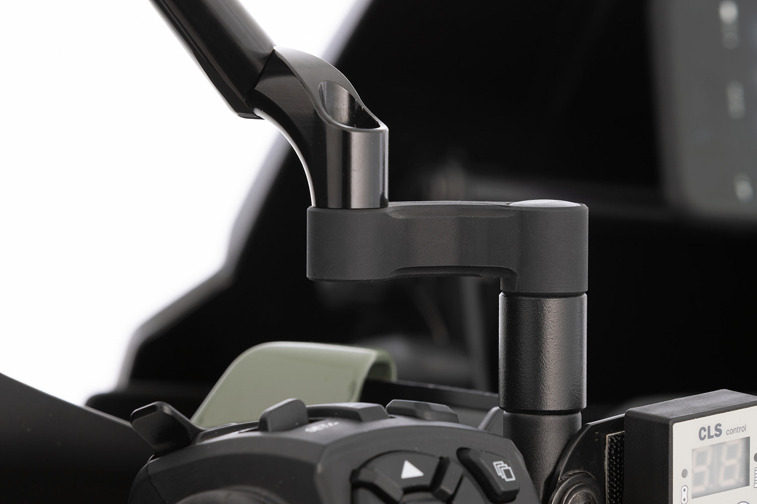 Additional lift for mirror extension - raises your mirrors by 25 mm