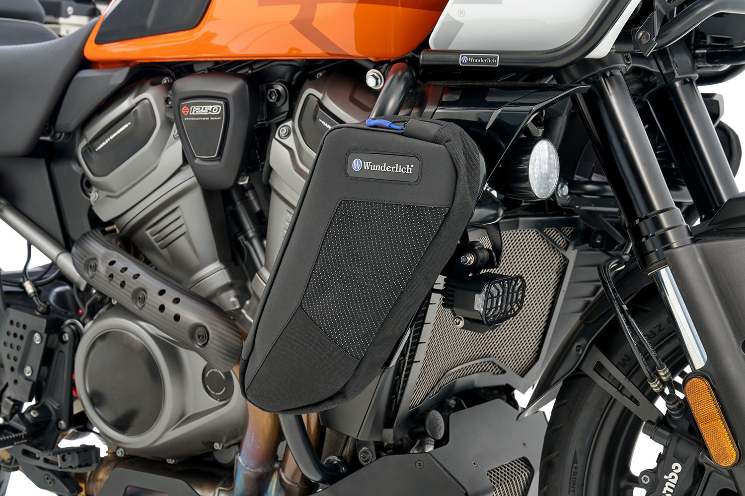 Our water-resistant engine guard bags are ideal for everything you'd like to have ready to hand while on the move