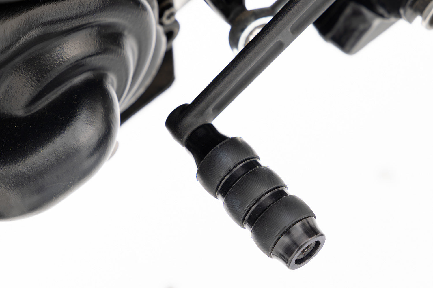 Ergonomic, comfortable and reliable gear shifting – with our 15 mm wider gear-shift extension 