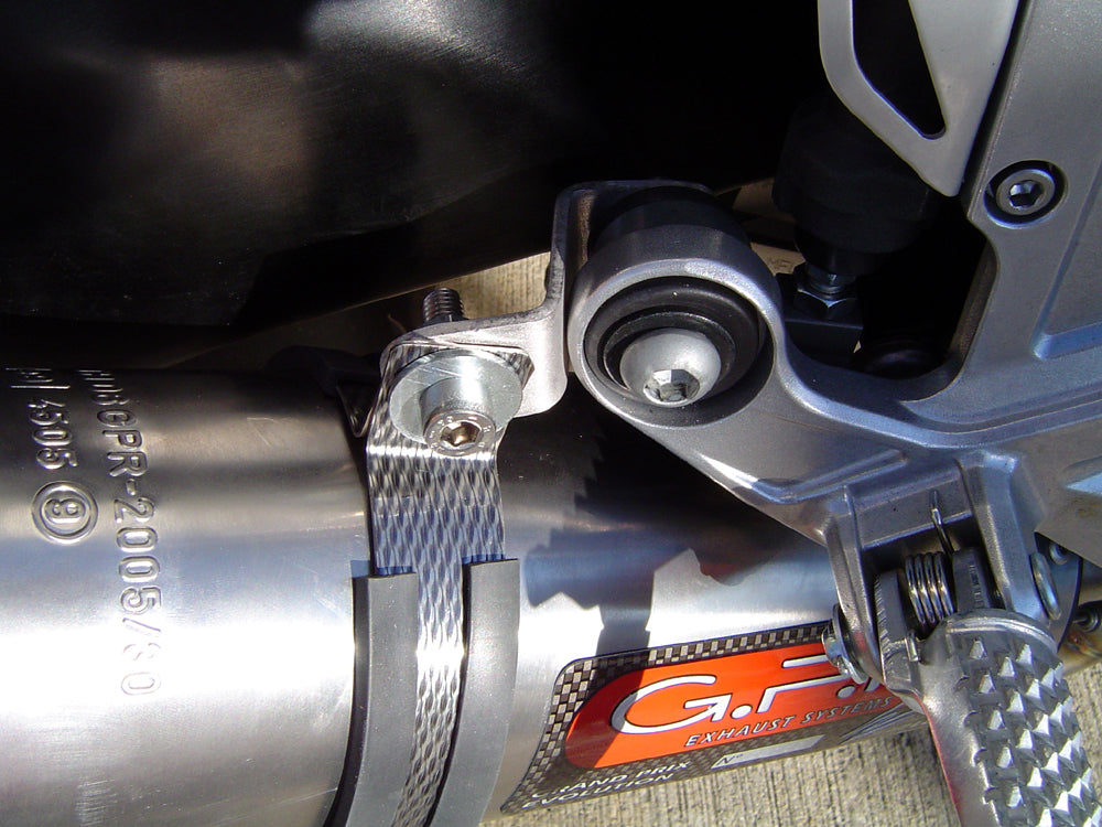 GPR-Exhaust---Satinox-Slip-on-for-CBR-1000-RR-from-2008-to-2011-dB-Killer-Link-Pipe-Catalyst