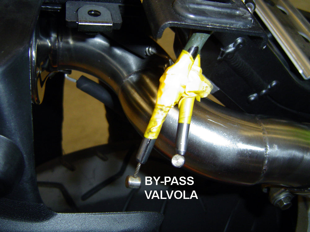 GPR-Exhaust---Tiburon-Poppy-Slip-on-for-Zx-6R-from-2005-to-2006-dB-Killer-Link-Pipe