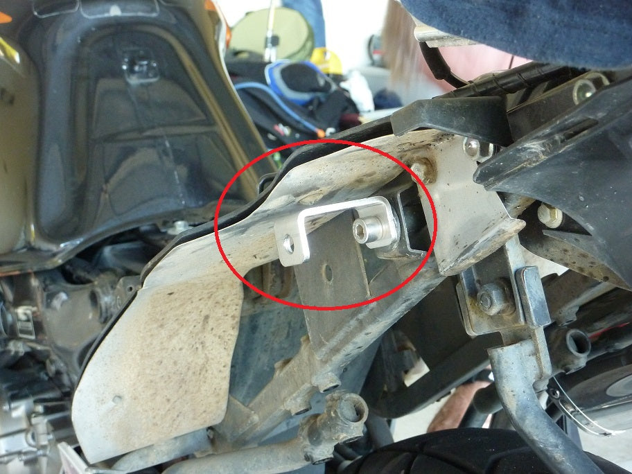 GPR-Exhaust---Satinox-Double-Slip-on-for-Varadero-1000-from-1999-to-2011-dB-Killer-Link-Pipes