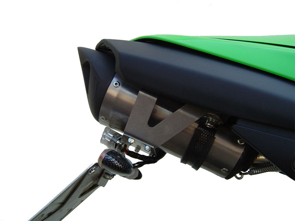 GPR-Exhaust---Tiburon-Titanium-Slip-on-for-Zx-6R-from-2005-to-2006-dB-Killer-Link-Pipe