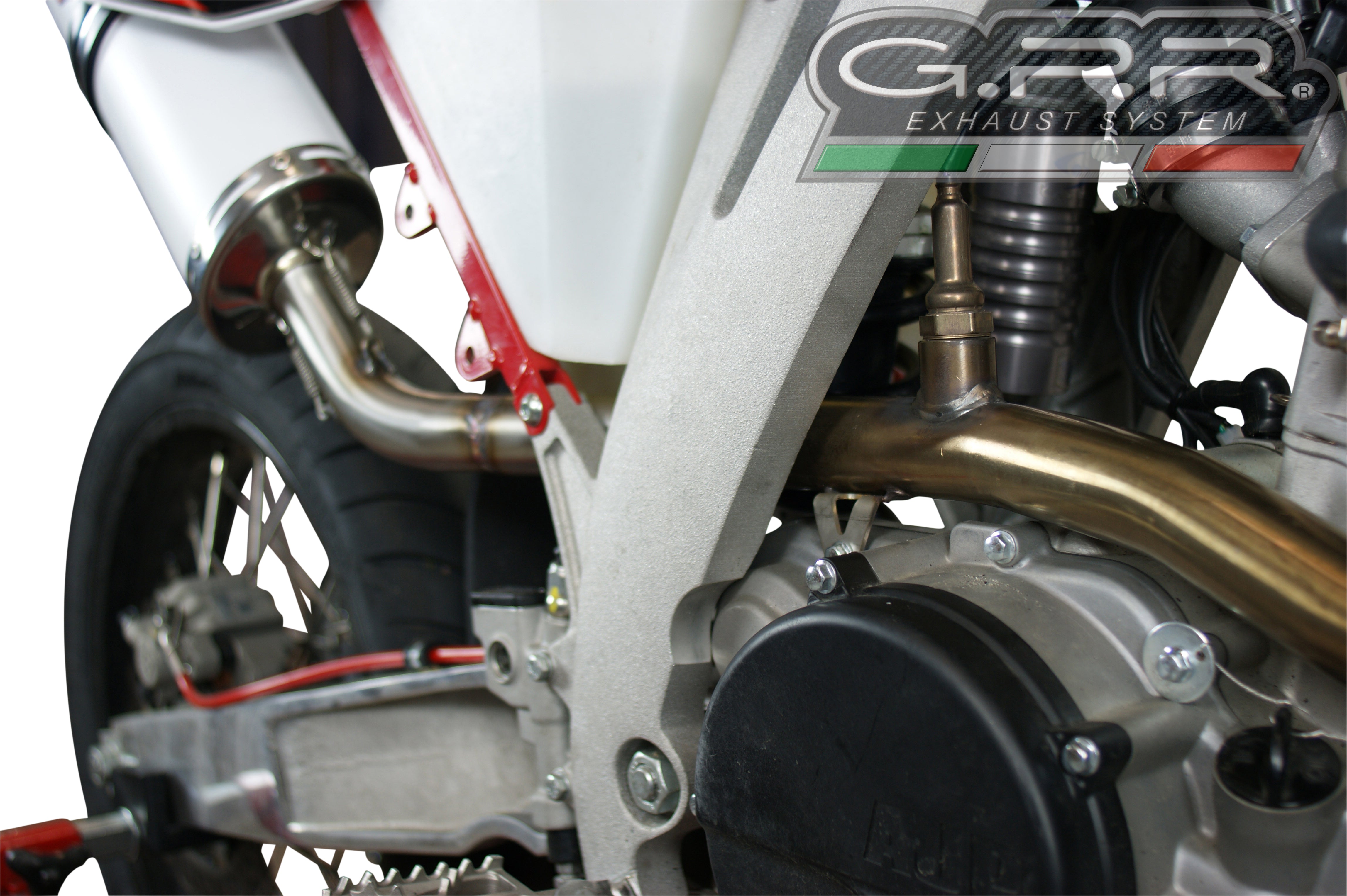 GPR-Exhaust---Albus-Ceramic-Slip-on-for-PR-5-from-2015-to-2018-dB-Killer-Link-Pipe