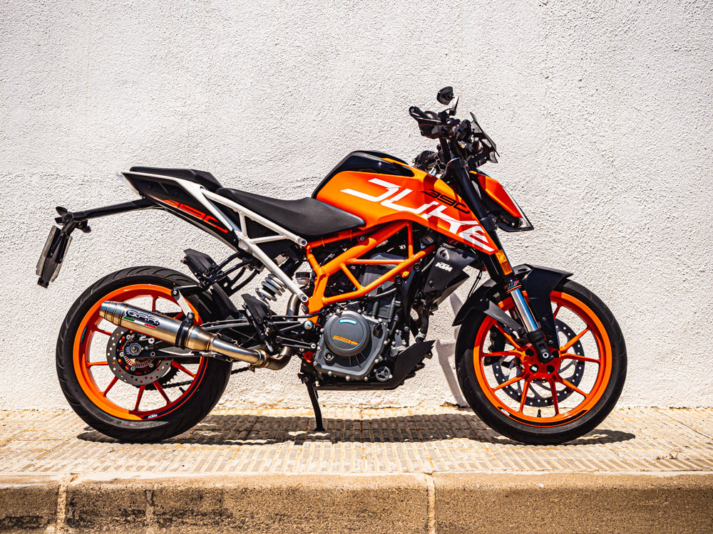 GPR-Exhaust---Deeptone-Inox-RACING-Slip-on-for-DUKE-125-from-2017-to-2020-Link-Pipe